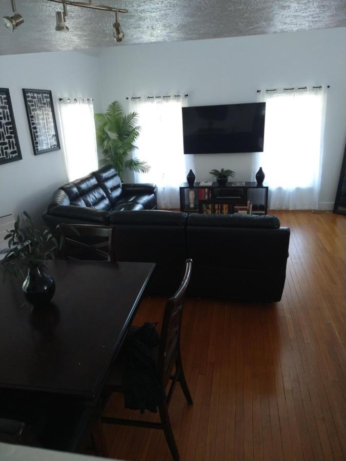 Family Friendly Just Like Home Cleveland Ngoại thất bức ảnh